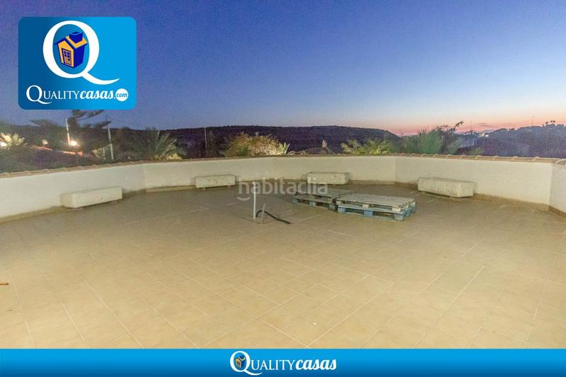 Foto 745f1b2b-b788-4f8b-b69c-0edbbda46343. Xalet amb aparcament a Jubalcoi Elche / Elx