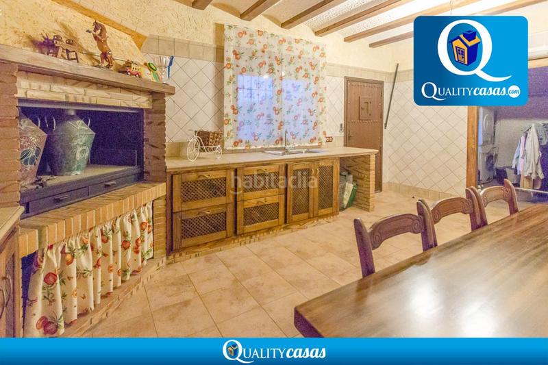 Foto 928d21ed-b5da-478f-be38-a5f6df534140. Xalet amb aparcament a Jubalcoi Elche / Elx