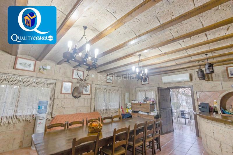 Foto ae0fb6c8-8745-4215-b32e-c6dd00f27dda. Xalet amb aparcament a Jubalcoi Elche / Elx