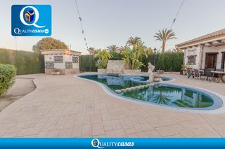 Chalet en Jubalcoi. Chalet en venta en elcheelx  altabix, 6 dormitorios.