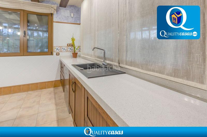 Foto e195d324-a6f1-43d5-88dd-e77bd5e97180. Xalet amb aparcament a Jubalcoi Elche / Elx