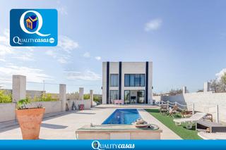 Xalet a Crevillente. Chalet en venta en crevillent, 4 dormitorios.