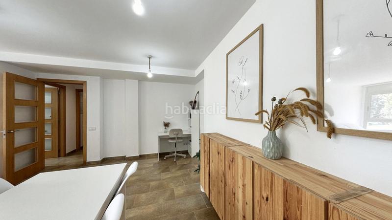 Foto 0f0cff6f-2875-42ff-9916-4f80925fee58. Piso vivienda con plaza de garaje en excelente ubicación en Roca del Vallès (La)