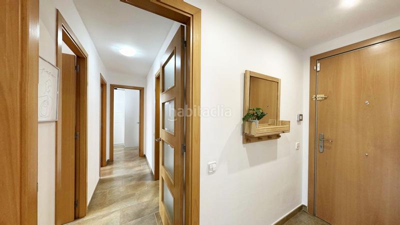 Foto acd7c807-93a0-4f32-b5fe-32bb83325ba8. Piso vivienda con plaza de garaje en excelente ubicación en Roca del Vallès (La)
