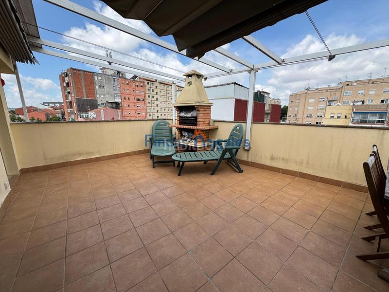 Foto e45b393f-7026-4cd8-bda0-182c4d5aa7ea. Casa adosada en Can Rull Sabadell