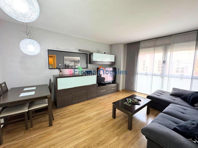 Foto aaeb9c59-f064-4a9a-b6f9-f05d56eb572f. Semi detached house with heating parking in Can Rull Sabadell