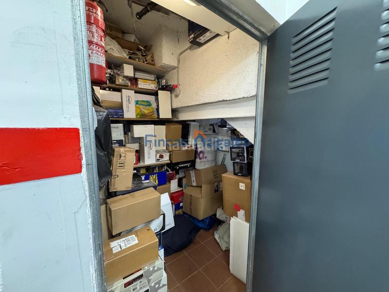 Foto c92586b1-bf0e-4ad7-9fed-9d2d39f43644. Semi detached house with heating parking in Can Rull Sabadell