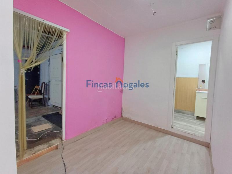 Foto a3612c6d-890d-4b1f-b392-32c602106aa6. Local comercial  de 117 m construidos en Sabadell
