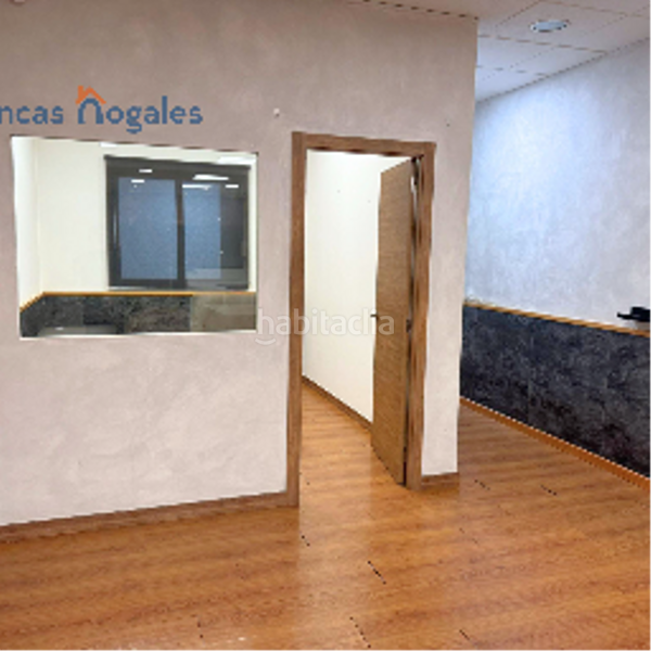 Foto 861d72ea-5d66-45a3-a2ff-a07142f99bc7. Rent business premise in Serra d'en Camaró Sabadell