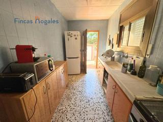 Reihenhaus  De lluís millet. Casa situada en serra den camaró de 200m2