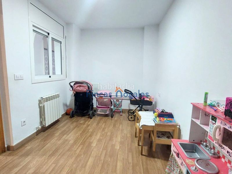 Foto 4a4a2527-60e7-4d32-8829-44c1f9d014f6. Casa adossada a La Plana del Pintor Sabadell