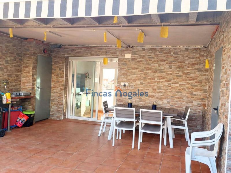 Foto 50a10cd5-740a-42a6-9ba7-7d874f9a8aa0. Casa adossada a La Plana del Pintor Sabadell