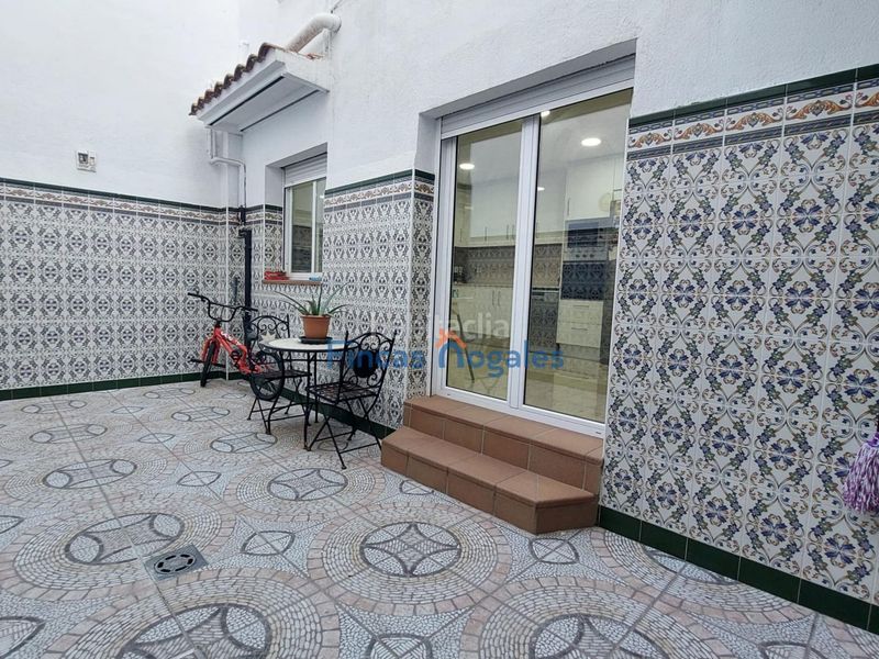 Foto 95ecd07a-dbe5-4ea9-9b89-27fc2aeef3c1. Casa adossada a La Plana del Pintor Sabadell