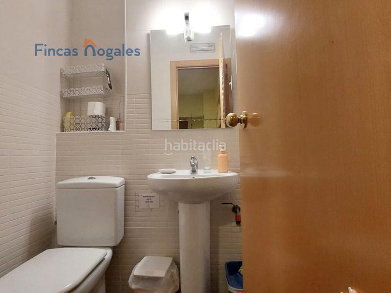 Foto 020fdde7-b620-4787-852b-9948cec13eca. Local comercial a Creu Alta Sabadell