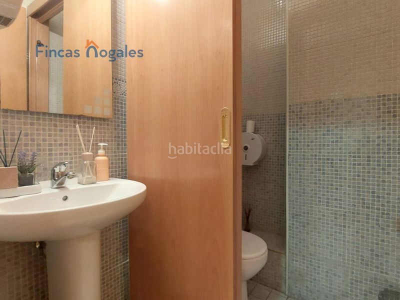 Foto 23a5ac36-30c6-45a0-aecb-83d91cde14ae. Local comercial a Creu Alta Sabadell