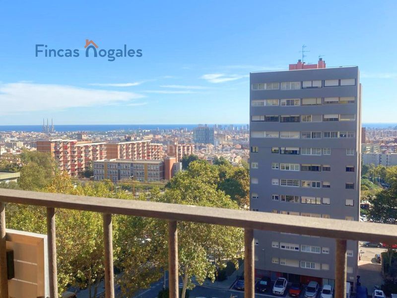 Foto 035b0a40-b265-4350-ad36-a8d3dec7f6b4. Pis a Canyelles Barcelona