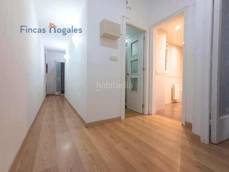 Foto a85e8bed-bbbb-41c1-97cf-bc0d957e2432. Planta baixa a Egara Terrassa