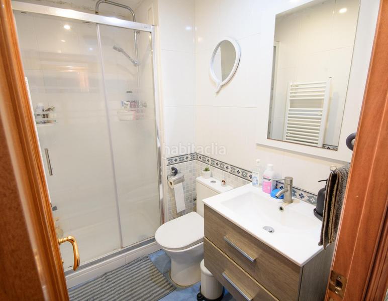 Foto 0a84256b-1d83-43cd-a229-5857df6ac46f. Casa adosada en Torrent Ballester Viladecans