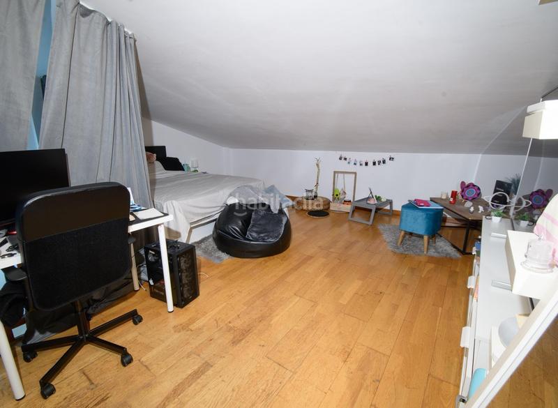 Foto 5e0e3d54-4a5e-42e5-8800-dc218ceb95c8. Semi detached house with heating parking pool in Torrent Ballester Viladecans