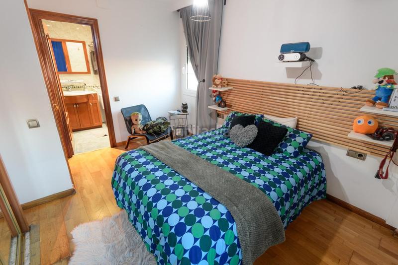 Foto be417dee-21d1-451b-85d4-027917c0877e. Semi detached house with heating parking pool in Torrent Ballester Viladecans