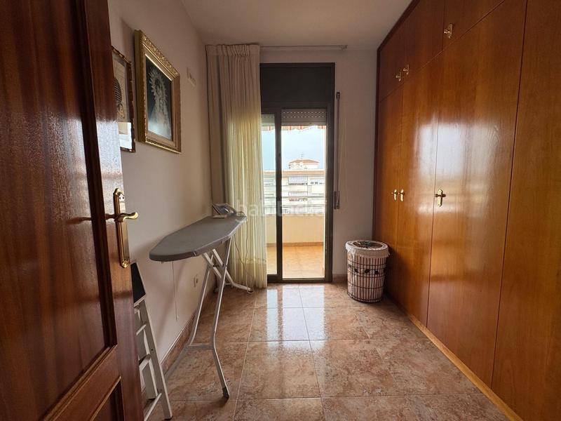 Foto 1cb7d600-a936-4c34-8ff5-7bdc487e51d3. Ático atico duplex 4 habitaciopnes mas terraza en Vilanova i la Geltrú