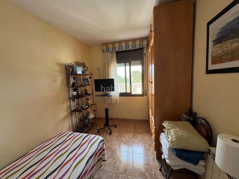 Foto 4c6de7db-1a73-43bd-9bc7-e1de633dabc8. Ático atico duplex 4 habitaciopnes mas terraza en Vilanova i la Geltrú