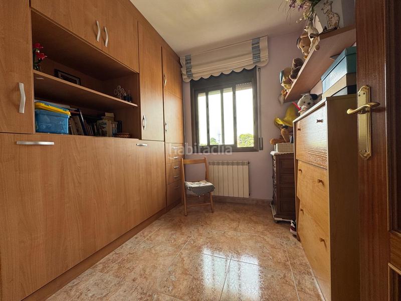 Foto b4f41373-6076-4258-bd7f-5e5db007dbf9. Ático atico duplex 4 habitaciopnes mas terraza en Vilanova i la Geltrú