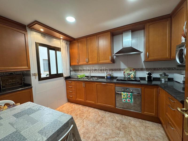 Foto b6e506df-60b7-4bd4-9178-d60a32873ed8. Ático atico duplex 4 habitaciopnes mas terraza en Vilanova i la Geltrú