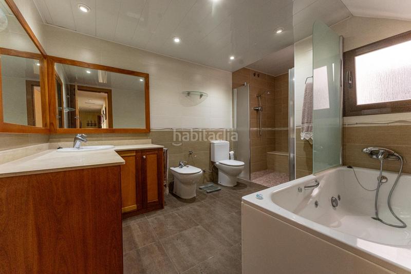 Foto 0bac2257-aa51-46d5-ac4a-1759c69a70bc. Attico con riscaldamento in Castell-Poble Vell Castelldefels