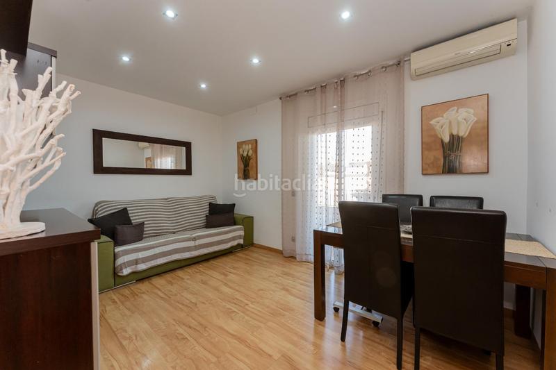 Foto 47164af9-82e9-48a1-bec7-1a27fc188595. Àtic a Passeig Maragall Gavà