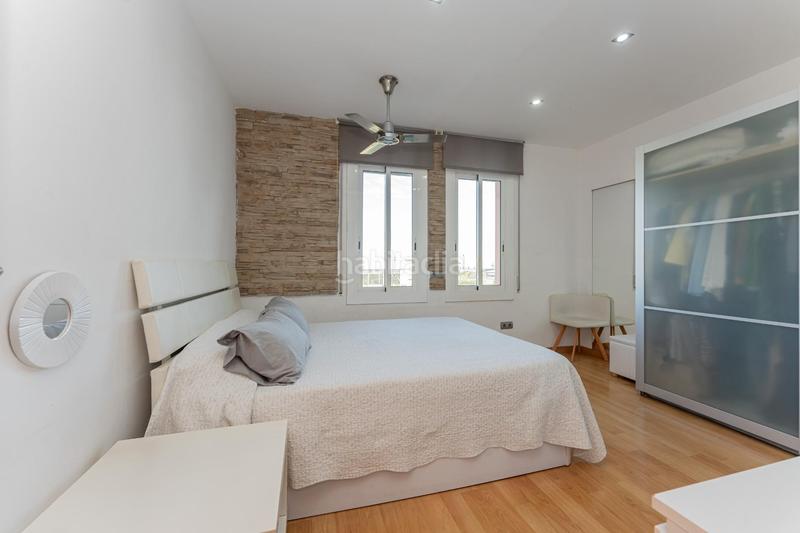 Foto 4fe11b42-b2ea-45ca-a565-8c56e9375f0b. Àtic a Passeig Maragall Gavà