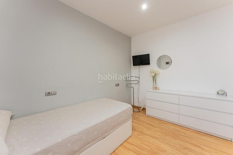 Foto 525dd446-abc4-4a26-bac3-245f13066e30. Àtic a Passeig Maragall Gavà