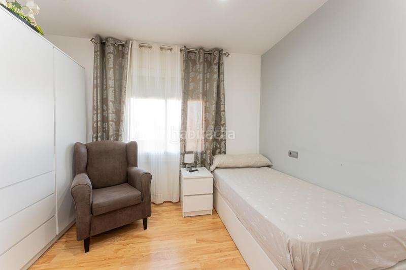 Foto 866a6c1b-4ce6-4d0c-8101-9a9a7d4b1f29. Àtic a Passeig Maragall Gavà