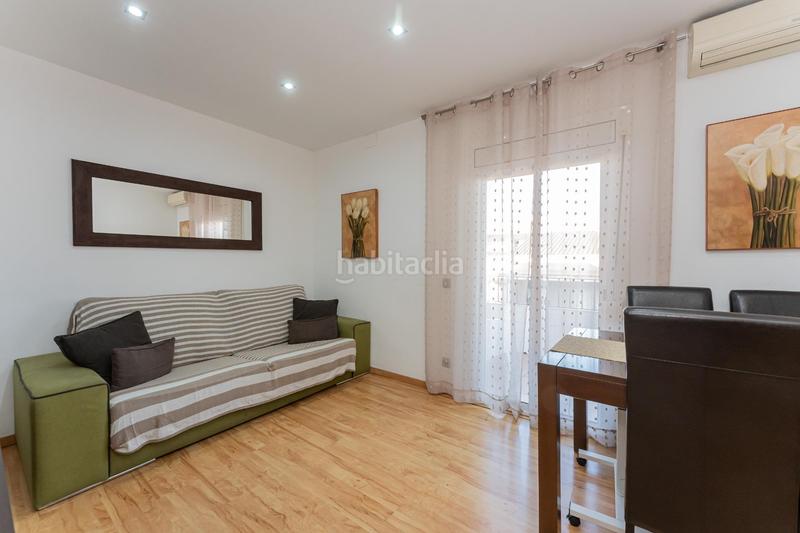 Foto e6a8171c-7de1-4ea5-9977-2db1615939d1. Àtic a Passeig Maragall Gavà