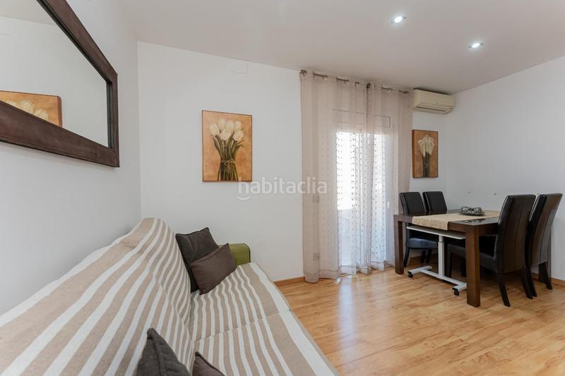 Foto ffcbf266-1bad-4f4d-bfe0-18c1046f9060. Àtic a Passeig Maragall Gavà