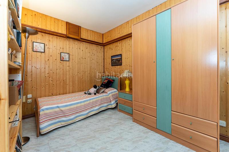 Foto 44eb0c41-2264-4a4b-9f36-5a98f6f693e5. Chalet avec chauffage parking piscine dans Montmar Castelldefels