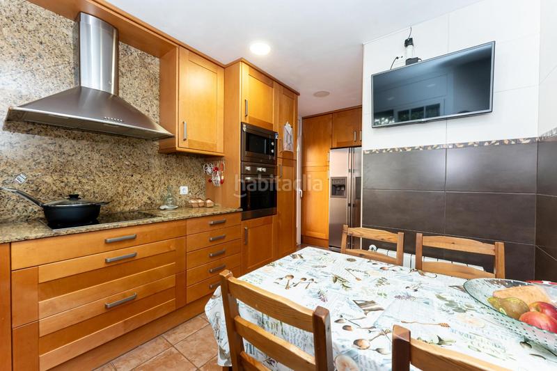 Foto f7d124a9-676d-42bf-951a-3b653502d945. Chalet en Montmar Castelldefels