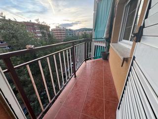 Appartement à Diagonal-Colomeres. Piso en el centro de gavà  les colomeres
