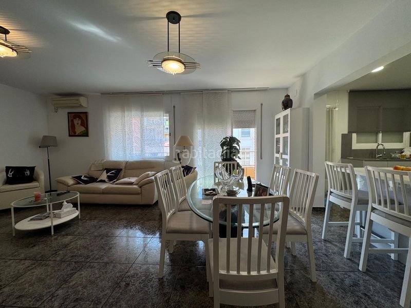 Foto 1c4528fd-9cc8-4fdb-bbbd-767dad09d8e1. Piso en Centre Castelldefels