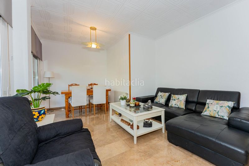 Foto cf39a3f9-fd0b-4c47-bf8d-749c0df0d8c2. Pis amb calefacció a Centre Viladecans