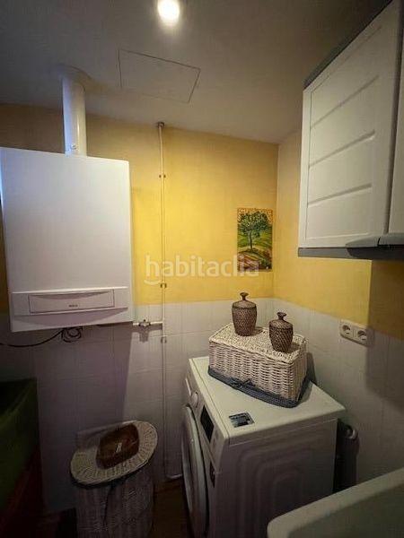 Foto 66ca5de1-21c5-4dd9-8170-353e0537d9f5. Casa adossada amb aparcament a Salomó