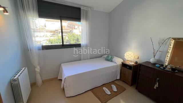 Foto 67e46a87-6c96-4293-8326-d64a8fa81831. Casa adossada amb aparcament a Salomó