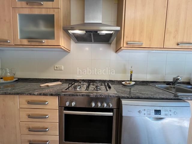 Foto a18f9c59-0b1d-428a-8bc6-622a097feaa4. Casa adossada amb aparcament a Salomó