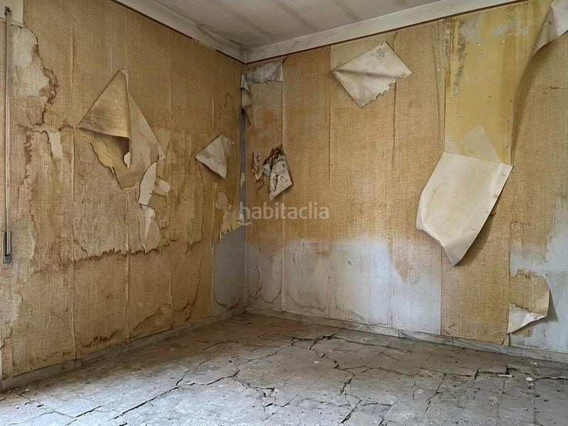 Foto 65b22bc5-c0a5-4289-b553-94bebabb34d8. Casa a Centre Viladecans
