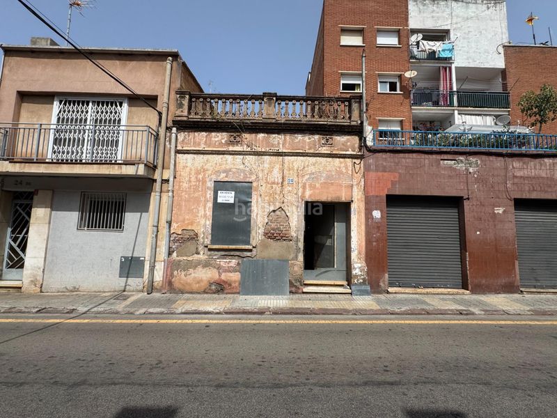 Foto c681a29c-39f0-4930-b57f-3b01bac934ac. Casa a Centre Viladecans