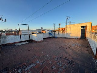 Ático en Almeda - El Corte Inglés. Atico con terraza en almeda 3 habitaciones .