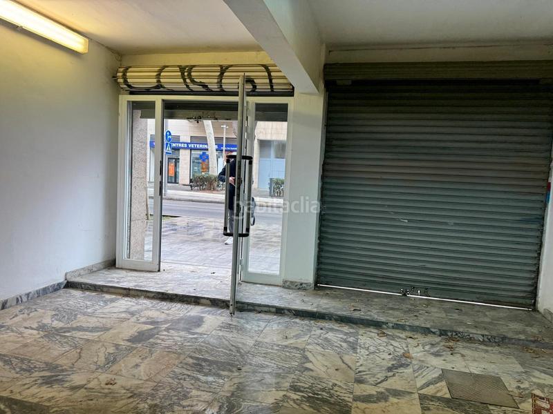 Foto 573a8c48-9885-49df-be90-31df2591c953. Alquiler local comercial local en avenida constitución. en Castelldefels