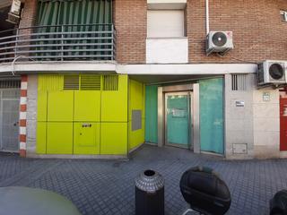 Lloguer Local Comercial a Avenida de los almogávares 41. Local en alquiler en avenida de los almogávares, 43, santa rosa