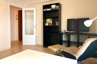 Appartement  Calle eduardo dato. Vive o invierte en el corazón de córdoba, con tranquilidad y est