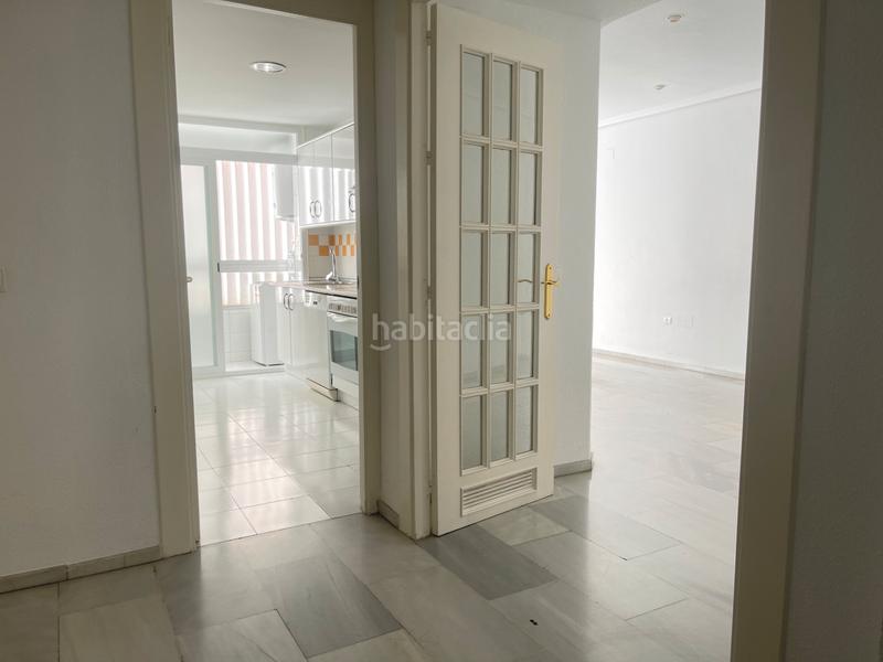 Foto a46bad76-346c-4237-bd51-1cb96a5d3ee4. Location appartement avec chauffage parking dans Centro Córdoba